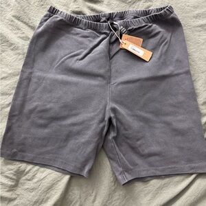 SKIMS OUTDOOR BIKE SHORTS
